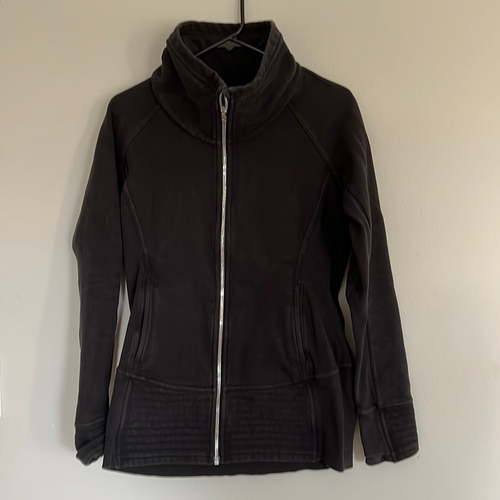 Lululemon zip up